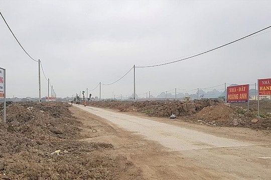 Hiến kế ngăn chặn “sốt” đất