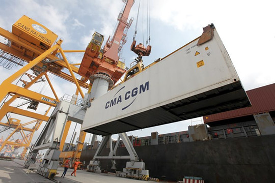 Bộ Tài chính tiếp tục đề xuất nhiều chính sách hỗ trợ cho các đối tượng bị ảnh hưởng bởi dịch COVID-19