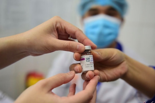 Ngân hàng nào được tiếp nhận kinh phí ủng hộ Quỹ vắc-xin phòng COVID-19?