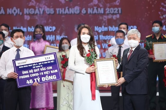 BAC A BANK ủng hộ 46 tỷ đồng vào Quỹ Vắc-xin phòng COVID-19