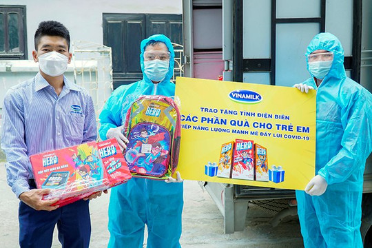 Quỹ sữa Vươn cao Việt Nam kịp thời đến với trẻ em Điện Biên trong mùa dịch
