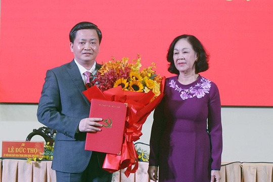 Chủ tịch HĐQT VietinBank nhận nhiệm vụ Bí thư tỉnh ủy Bến Tre