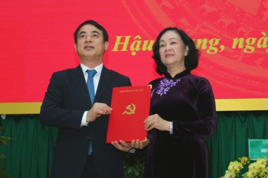 Chủ tịch HĐQT Vietcombank Nghiêm Xuân Thành được điều động giữ chức Bí thư tỉnh ủy Hậu Giang