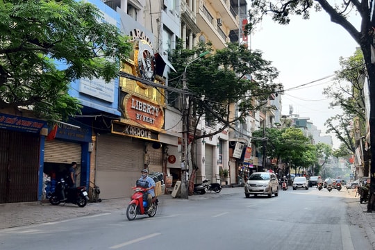 Hà Nội ngày đầu thực hiện Công điện số 15/CĐ-CTUBND về việc triển khai các biện pháp cấp bách phòng, chống dịch COVID-19