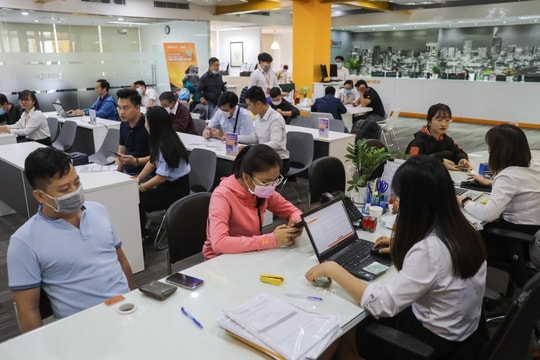 VNDIRECT: Lợi nhuận bán niên đạt trên 1.100 tỷ đồng, hoàn thành 103% kế hoạch năm