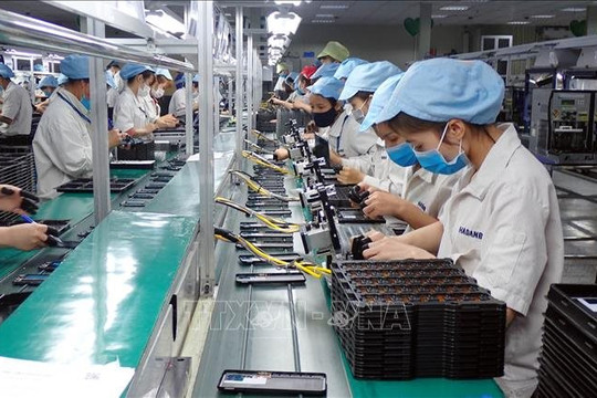 Hàng nghìn doanh nghiệp quay trở lại hoạt động