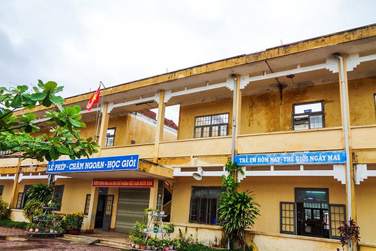 Habitat for Humanity Việt Nam và GE Foundation hỗ trợ khắc phục hậu quả thiên tai cho trường học ở tỉnh Quảng Ngãi