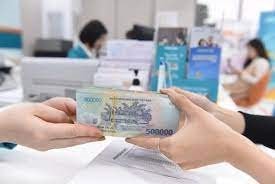 Ưu tiên thực hiện giao dịch và miễn phí chuyển tiền giải ngân khi trả lương ngừng việc, lương phục hồi sản xuất