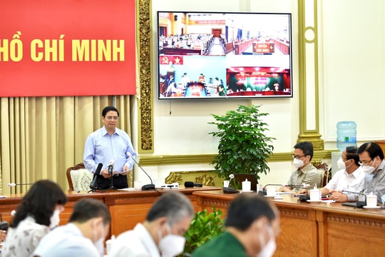 Quyết tâm hơn, cố gắng hơn, đoàn kết hơn, phối hợp chặt chẽ hơn trong phòng chống dịch, chăm lo đời sống Nhân dân
