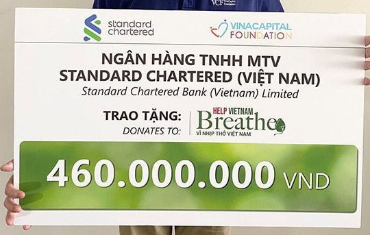 Standard Chartered Việt Nam tài trợ cho các bệnh viện điều trị COVID-19 tại TP. Hồ Chí Minh