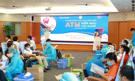Sacombank đồng hành cùng chương trình ATM hiến máu cứu người