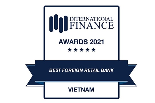 Standard Chartered nhận giải thưởng Ngân hàng bán lẻ nước ngoài tốt nhất Việt Nam