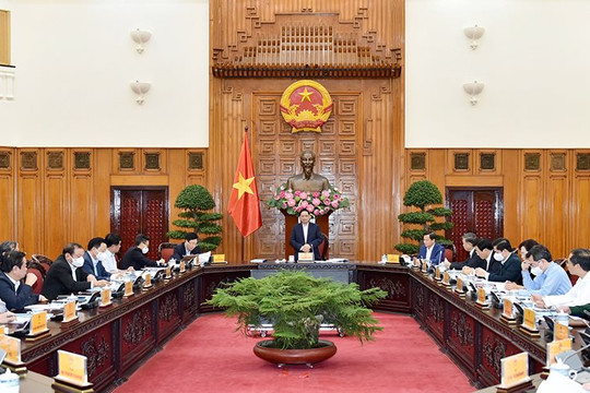 Thủ tướng Phạm Minh Chính: Khẩn trương hoàn thiện dự thảo Chương trình phục hồi và phát triển kinh tế - xã hội 