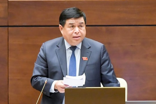 Bộ trưởng Nguyễn Chí Dũng: Nhiều chính sách chưa có tiền lệ kịp thời hỗ trợ người dân, doanh nghiệp