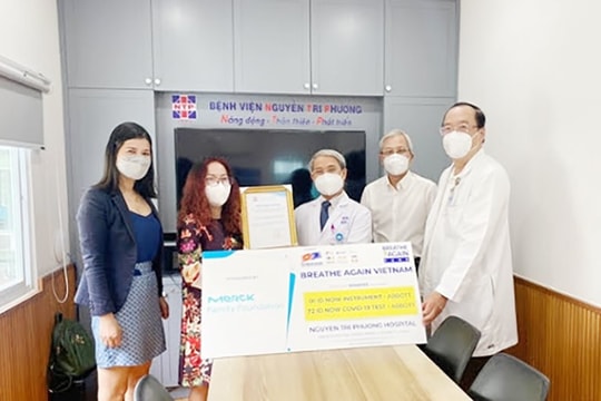 Quỹ Merck Family quyên góp 100.000 Euro cho Chiến dịch “Breathe Again Vietnam’ của EuroCham