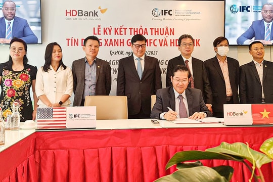HDBank ký kết với IFC gia tăng năng lực tài chính khí hậu