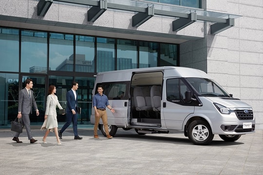 Ford Transit 2022 ra mắt thị trường Việt Nam