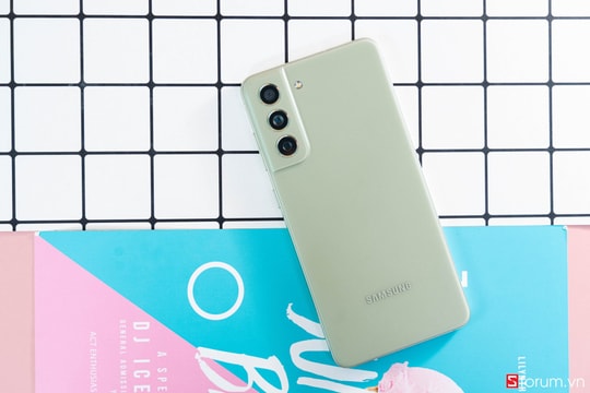 Samsung Galaxy S21 FE phiên bản nâng cấp, giá từ 15.9 triệu đồng