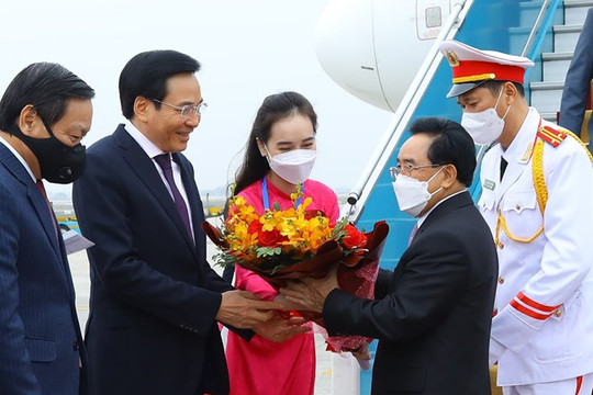 Thủ tướng Lào Phankham Viphavanh thăm chính thức Việt Nam