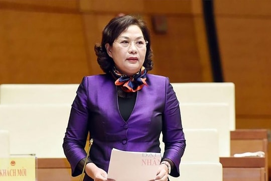 Thống đốc Nguyễn Thị Hồng: Giảm lãi suất từ nguồn lực của các TCTD thực chất là "doanh nghiệp hỗ trợ doanh nghiệp"