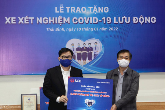 SCB tiếp tục chuỗi hoạt động trao tặng xe xét nghiệm lưu động tại Thái Bình và Thanh Hóa