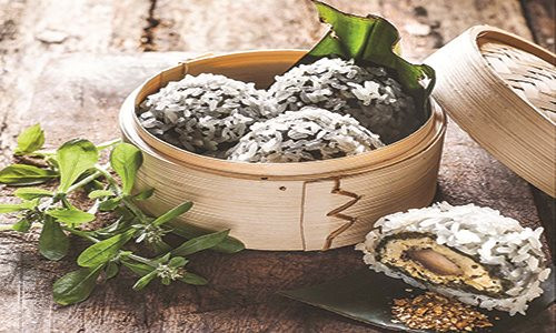 Ngày xuân nhớ mùi bánh khúc của mẹ, của bà