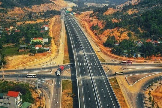 Phó Thủ tướng chỉ đạo về công tác chuẩn bị đầu tư các Dự án đầu tư xây dựng đường cao tốc giai đoạn 2021-2025