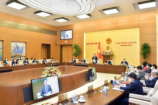 Bế mạc Phiên họp Thứ 8 Ủy ban Thường vụ Quốc hội