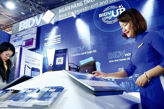Kiến nghị hoàn thiện khung pháp lý tài chính xanh và chuyển đổi số ngành Ngân hàng