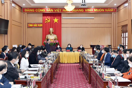 Thống đốc Nguyễn Thị Hồng làm việc với tỉnh Bắc Kạn
