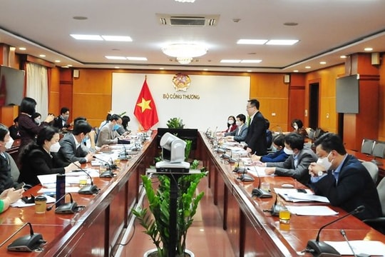 Tập trung tạo dựng khung pháp lý chung cho dòng chảy thông tin và giao dịch điện tử