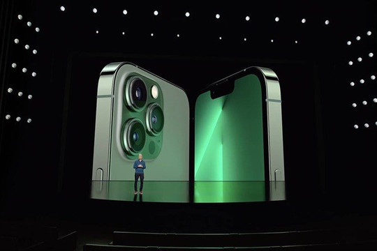 Apple ra mắt iPhone 13 phiên bản 'trà xanh'