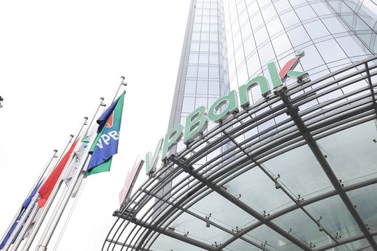 AIA Việt Nam và VPBank gia hạn hợp tác độc quyền 