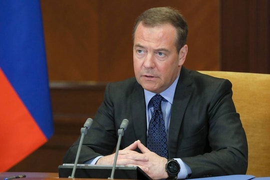 Ông Medvedev cảnh báo việc Nga vỡ nợ có thể kéo theo sự vỡ nợ của châu Âu
