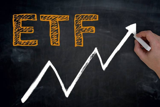 Khoảng 6.100 tỷ đồng sẽ đổ vào thị trường chứng khoán thông qua ETF ngoại trong vài tuần tới