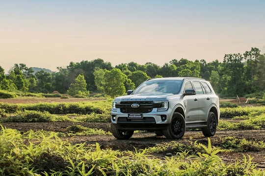 Ford Everest Thế hệ mới chính thức ra mắt tại Việt Nam