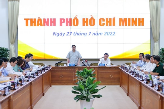 Thí điểm lập tổ công tác giải quyết, xử lý kịp thời, hiệu quả các vấn đề của TP. Hồ Chí Minh