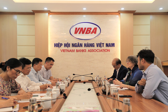 VNBA và IFC bàn hợp tác triển khai và thúc đẩy tín dụng cho công trình xanh tại Việt Nam