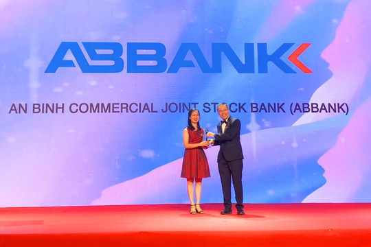 ABBANK ba năm liên tiếp nhận giải thưởng Nơi làm việc tốt nhất châu Á