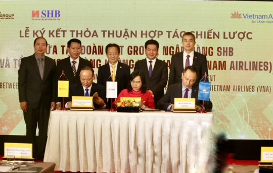 SHB, T&T Group hợp tác chiến lược toàn diện với Vietnam Airlines và Tổng Công ty Đường sắt Việt Nam