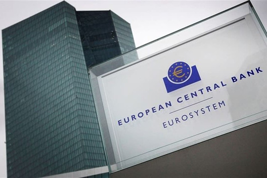 ECB mạnh tay nâng lãi suất thêm 75 điểm cơ bản nhằm kìm hãm lạm phát