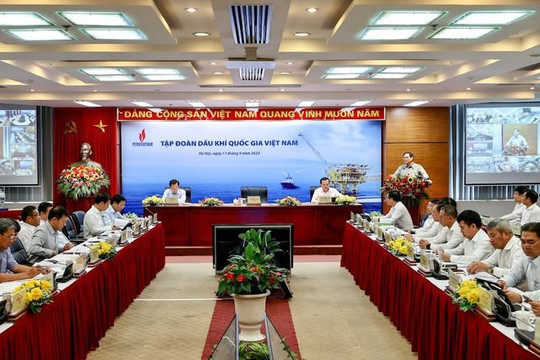 Xây dựng Tập đoàn Dầu khí lớn mạnh, giữ vai trò chủ lực trong bảo vệ an ninh năng lượng quốc gia