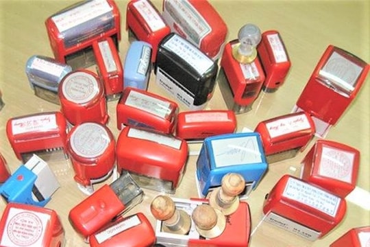 Triệt phá 3 đường dây làm giả con dấu, tài liệu và mua bán tài khoản ngân hàng số lượng lớn