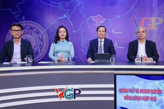 “Chính phủ và doanh nghiệp: Đồng hành vượt khó”