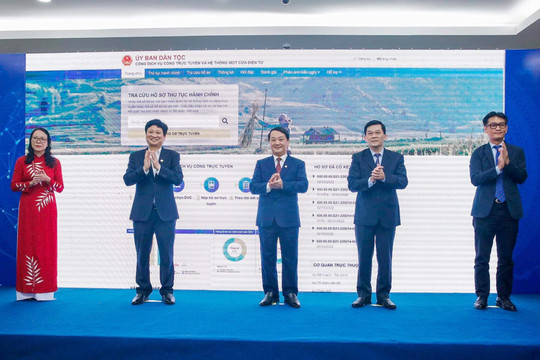 CMC đồng hành chuyển đổi số cùng Ủy ban Dân tộc