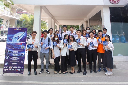 Phát động cuộc thi "Bản Lĩnh Nhà Đầu Tư 2022"