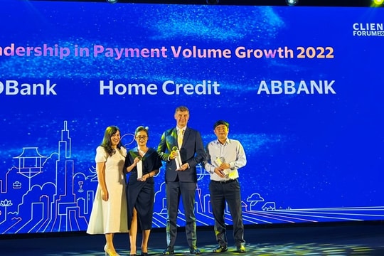 ABBBANK được Visa trao giải thưởng “Ngân hàng có tỷ lệ tăng trưởng doanh số thẻ cao nhất năm 2022”
