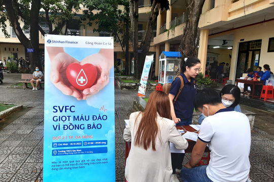 Shinhan Finance góp những “Giọt máu đào vì đồng bào” tại TP. Đà Nẵng