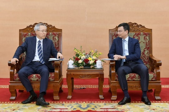 Phó Thống đốc NHNN Phạm Thanh Hà tiếp Nguyên Phó Thống đốc NHTW Hàn Quốc