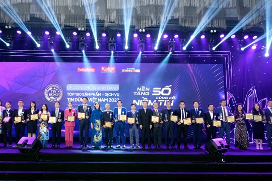 Công bố và vinh danh Top 100 sản phẩm – dịch vụ Tin dùng Việt Nam 2022